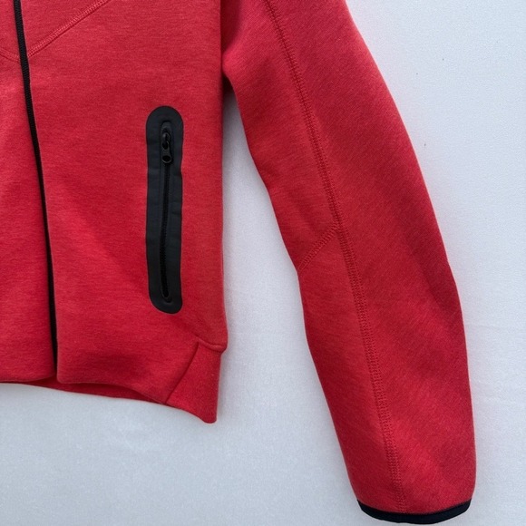 Boys Nike Tech Fleece Red Windrunner Zipper Hoodie Size Small - Picture 4 of 7